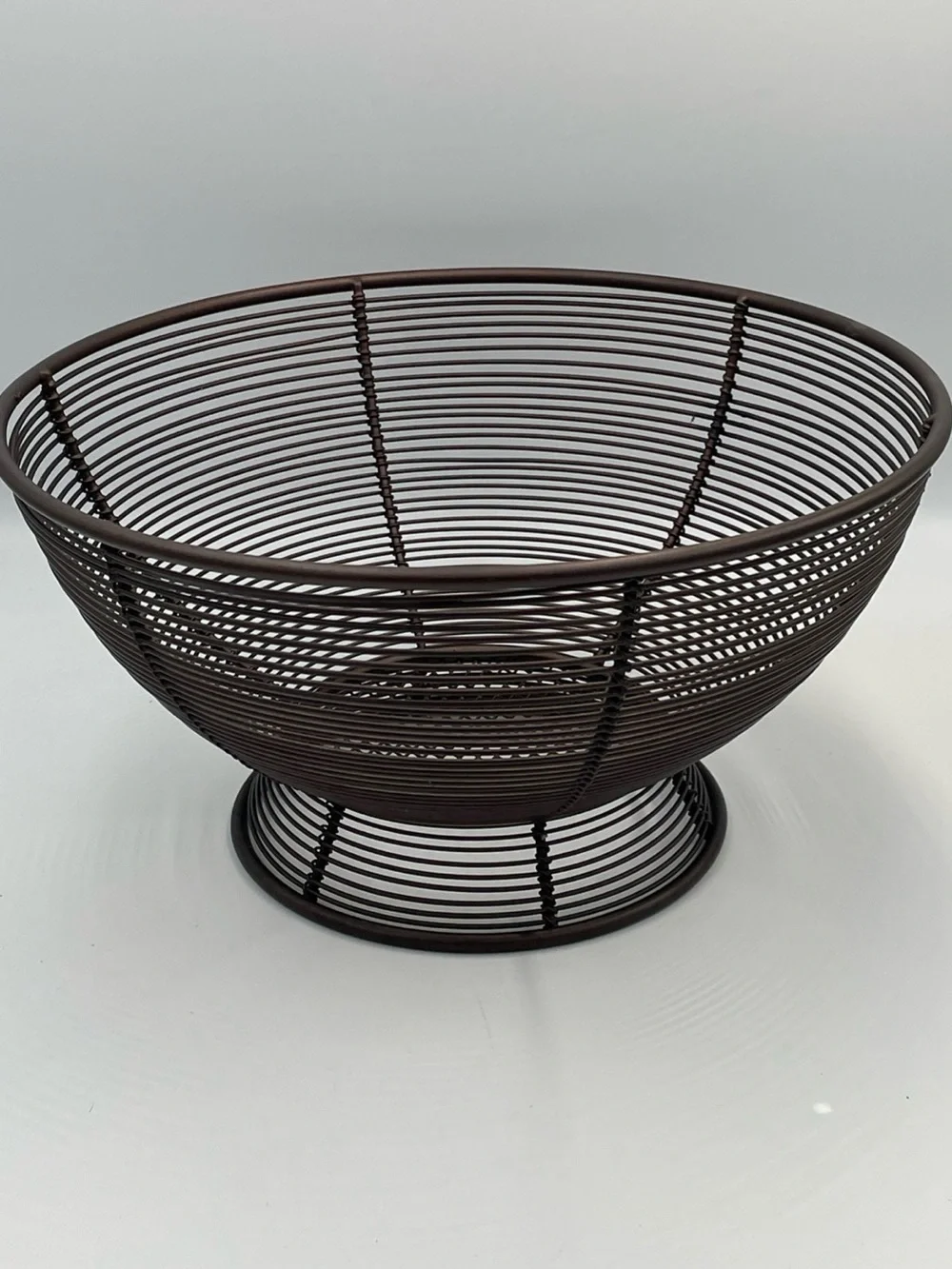 Metal Wire Footed Fruit Bowl‎ Basket Bronze Toned Rustic Industrial Farmhouse